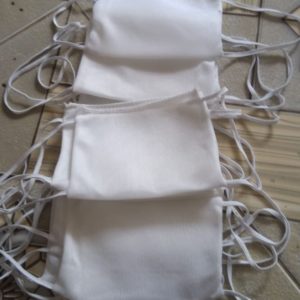 Masker Kain Putih